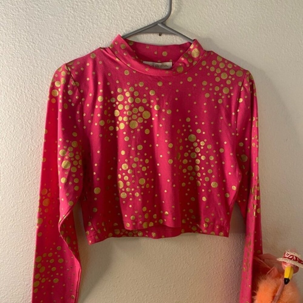 Niki Minage Crop Top